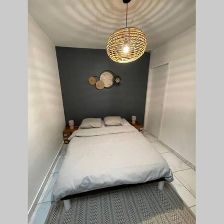 Le Petit Pelet - Centre Historique, Proche Halles De Niort, Port Boinot, Moulin Du Roc - 2 Mn Hyper Centre, Wifi Et Netflix ภายนอก รูปภาพ